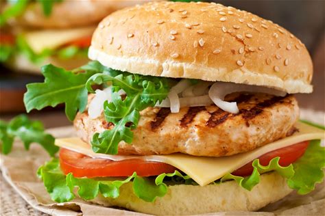 Fast food çeşılerı(Acele edin! Buraya gel)