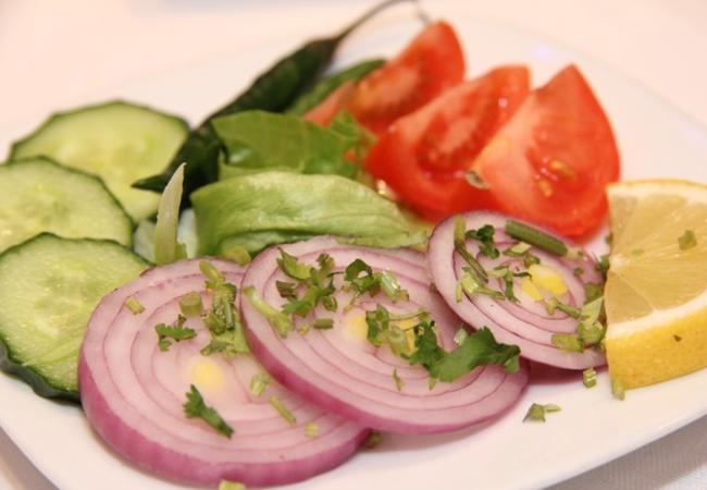 Raita & Salad